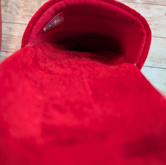 ADIDAS Adimule Slide Red Velvet Men's Size 11 Slippers Indoor / Outdoor Shoes - Picture 13 of 15